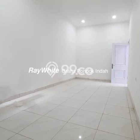 Rumah Elit LB 302m2 Siap Pakai Desain Elegan di Pondok Indah, Jakarta Selatan Rumah Elit LB 302m2 Siap Pakai Desain Elegan di Pondok Indah, Jakarta Selatan