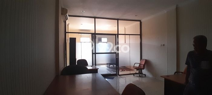 Unit Komersial Disewakan di Jakarta Selatan Area Strategis Harga Kompetitif Unit Komersial Disewakan di Jakarta Selatan Area Strategis Harga Kompetitif