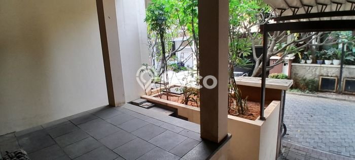 Rumah Disewakan Jakarta Selatan LT 190m2 LB 200m2 Area Pejaten Rumah Disewakan Jakarta Selatan LT 190m2 LB 200m2 Area Pejaten