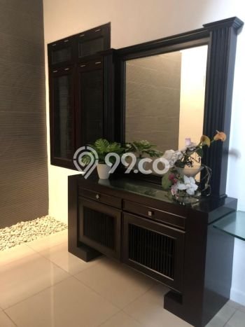 Hunian Mewah LB 160m2 Siap Huni Desain Elegan di Pondok Indah, Jakarta Selatan Hunian Mewah LB 160m2 Siap Huni Desain Elegan di Pondok Indah, Jakarta Selatan