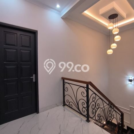 Dijual Rumah Premium dengan Fasilitas Sekitar Lengkap di Pasar Minggu, Jakarta Selatan Dijual Rumah Premium dengan Fasilitas Sekitar Lengkap di Pasar Minggu, Jakarta Selatan