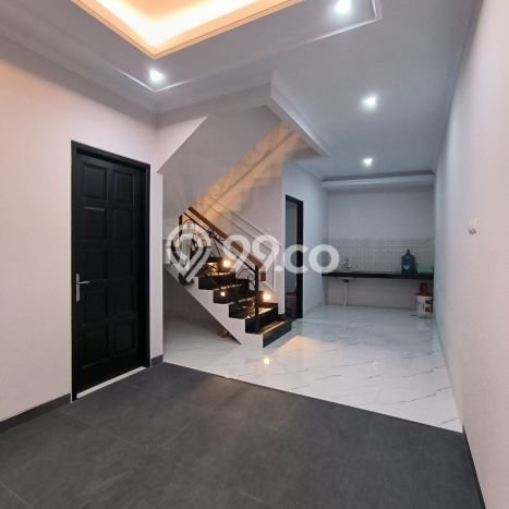 Dijual Rumah Premium dengan Fasilitas Sekitar Lengkap di Pasar Minggu, Jakarta Selatan Dijual Rumah Premium dengan Fasilitas Sekitar Lengkap di Pasar Minggu, Jakarta Selatan