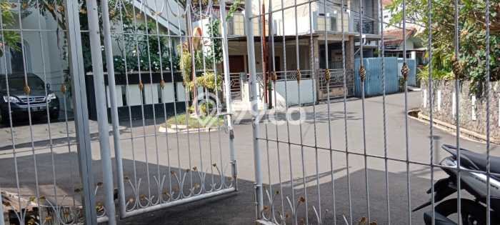 Siap Huni Rumah Mewah 6 Kamar di Antapani Dekat ke Mana Pun Siap Huni Rumah Mewah 6 Kamar di Antapani Dekat ke Mana Pun