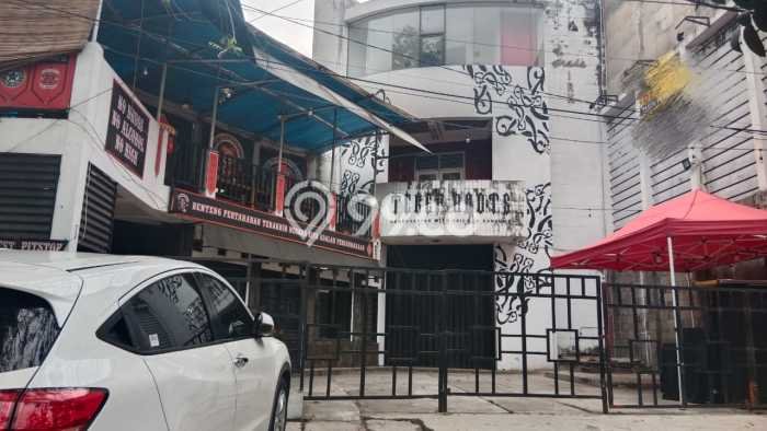 LOKASI STRATEGIS! Komersial For Rent Kawasan Buah Batu, Luas 350m², Area Berkembang LOKASI STRATEGIS! Komersial For Rent Kawasan Buah Batu, Luas 350m², Area Berkembang