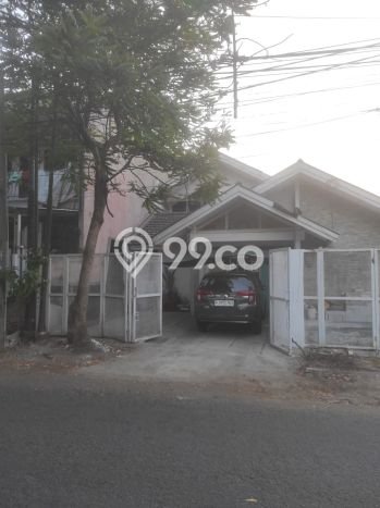 Disewakan! Rumah 3 Kamar Tidur &
1 Kamar Mandi di Turangga, Bandung Disewakan! Rumah 3 Kamar Tidur &
1 Kamar Mandi di Turangga, Bandung