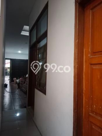 LIMITED OFFER! Rumah Berkualitas di , LT 320m2m² Bangunan 250m2m² LIMITED OFFER! Rumah Berkualitas di , LT 320m2m² Bangunan 250m2m²