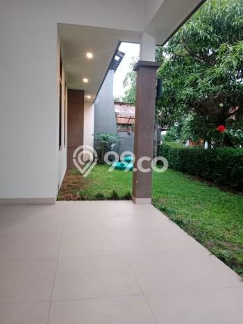 LIMITED OFFER! Rumah Berkualitas di , LT 320m2m² Bangunan 250m2m² LIMITED OFFER! Rumah Berkualitas di , LT 320m2m² Bangunan 250m2m²