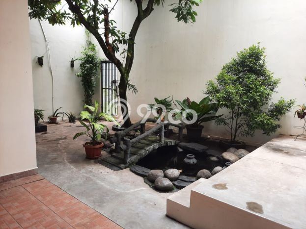 Rumah Cantik Siap Pakai Di Batununggal Luas 450m2 Lokasi Strategis Rumah Cantik Siap Pakai Di Batununggal Luas 450m2 Lokasi Strategis