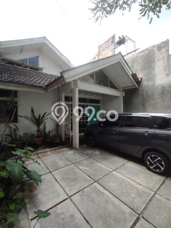 Disewakan! Rumah 3 Kamar Tidur &
1 Kamar Mandi di Turangga, Bandung Disewakan! Rumah 3 Kamar Tidur &
1 Kamar Mandi di Turangga, Bandung