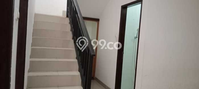 Disewakan Rumah Murah di Turangga Bandung Punya 5 KT Disewakan Rumah Murah di Turangga Bandung Punya 5 KT