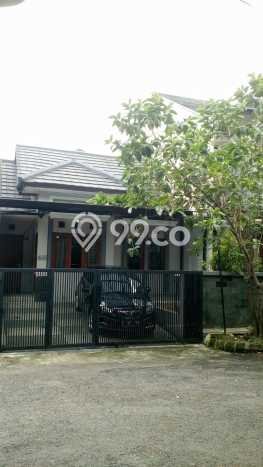Disewakan! Rumah 2 Kamar Tidur &
2 Kamar Mandi di Terusan Buah Batu, Bandung Disewakan! Rumah 2 Kamar Tidur &
2 Kamar Mandi di Terusan Buah Batu, Bandung