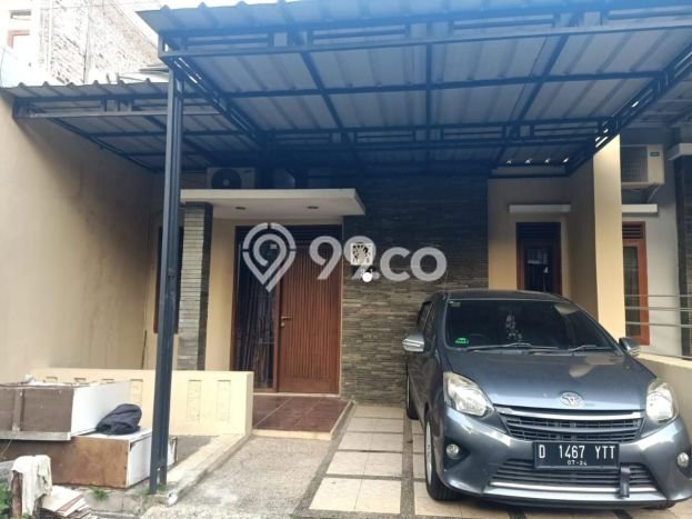 Rumah di Bojongsoang, Dekat Tol, 2 KT, LT 120m² LB 60m² Rumah di Bojongsoang, Dekat Tol, 2 KT, LT 120m² LB 60m²