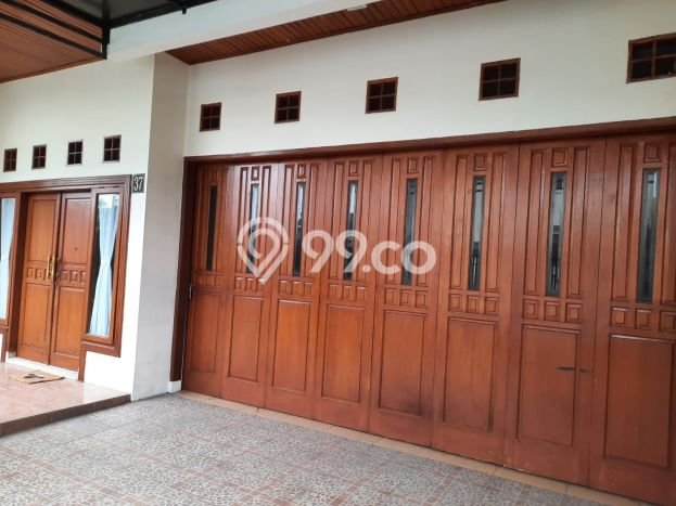 Rumah Cantik Siap Pakai Di Batununggal Luas 450m2 Lokasi Strategis Rumah Cantik Siap Pakai Di Batununggal Luas 450m2 Lokasi Strategis