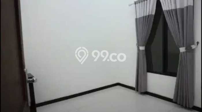 Rumah Modern Minimalis 4 Kamar Siap Huni di Banyumanik Rumah Modern Minimalis 4 Kamar Siap Huni di Banyumanik