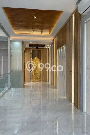 Hunian Mewah LB 650m2 Siap Huni Desain Elegan di Pondok Ranji, Tangerang Hunian Mewah LB 650m2 Siap Huni Desain Elegan di Pondok Ranji, Tangerang