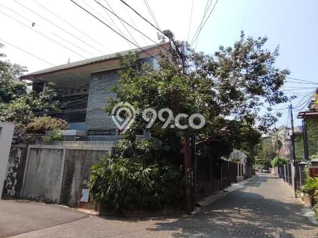 Hunian Eksklusif Dijual LT 200m2 di Cilandak, Jakarta Selatan Hunian Eksklusif Dijual LT 200m2 di Cilandak, Jakarta Selatan
