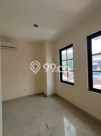 Ruko untuk Disewa di Pusat Jakarta Selatan Luas Bangunan 236m2 Ruko untuk Disewa di Pusat Jakarta Selatan Luas Bangunan 236m2