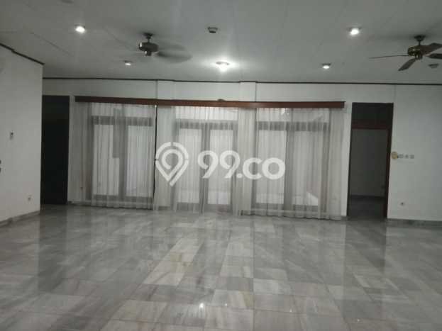 Rumah Mewah LB 500m2 Siap Pakai Desain Elegan di Cipete, Jakarta Selatan Rumah Mewah LB 500m2 Siap Pakai Desain Elegan di Cipete, Jakarta Selatan