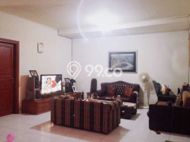Rumah Luxury Modern Tanpa Renovasi di Bintaro Tangerang Selatan Rumah Luxury Modern Tanpa Renovasi di Bintaro Tangerang Selatan