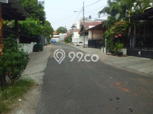 For Sale! Premium House LT 1270m2 Desain Elegan di Cipete For Sale! Premium House LT 1270m2 Desain Elegan di Cipete