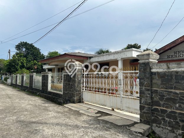 Rumah Modern 8 KT di Bojongsari Bogor Unfurnished Rumah Modern 8 KT di Bojongsari Bogor Unfurnished