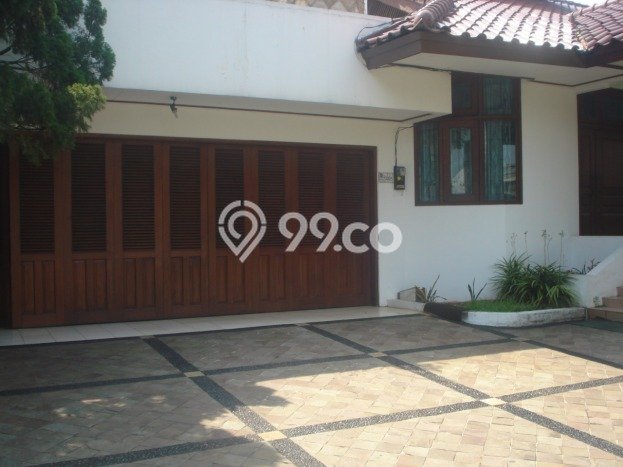 Dijual Rumah Premium dengan Fasilitas Sekitar Komplit di Cinere, Depok Dijual Rumah Premium dengan Fasilitas Sekitar Komplit di Cinere, Depok