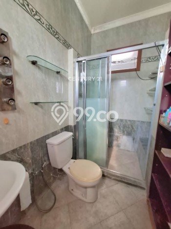 Rumah Mewah LB 230m2 Siap Huni Desain Elegan di Bintaro, Jakarta Selatan Rumah Mewah LB 230m2 Siap Huni Desain Elegan di Bintaro, Jakarta Selatan