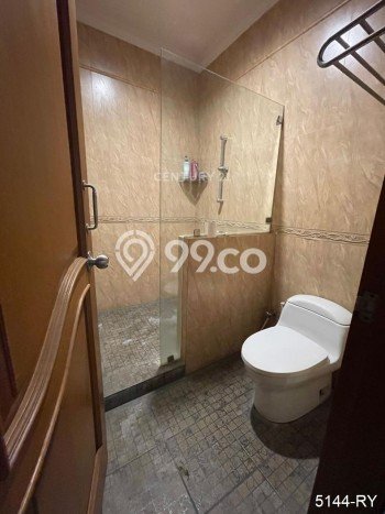 Dijual Rumah Mewah Megah Dengan View Eksklusif di Sektor 2 - Bintaro, Jakarta Selatan Dijual Rumah Mewah Megah Dengan View Eksklusif di Sektor 2 - Bintaro, Jakarta Selatan
