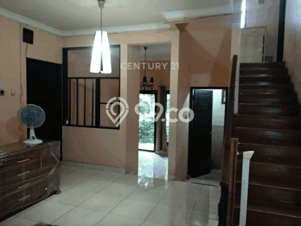 Ready to Use! Premium House LT 144m2 Desain Elegan di Bintaro Ready to Use! Premium House LT 144m2 Desain Elegan di Bintaro