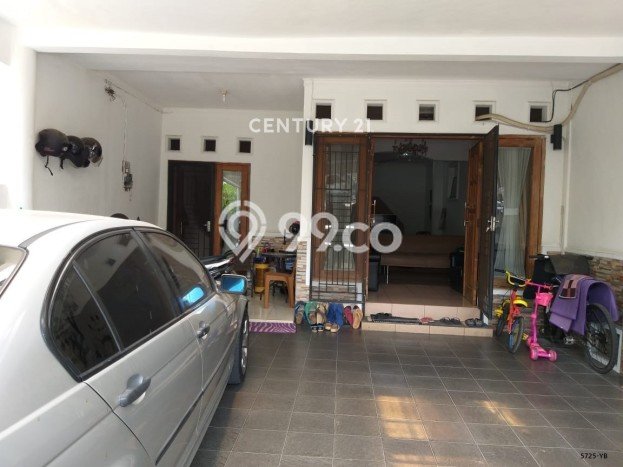 Dijual Hunian Rumah Terawat 3 KT di Bintaro, Tangerang Selatan Dijual Hunian Rumah Terawat 3 KT di Bintaro, Tangerang Selatan
