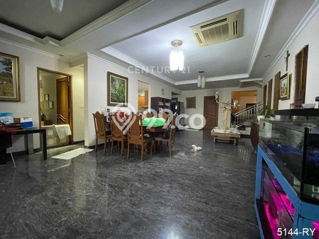 Dijual Rumah Mewah Megah Dengan View Eksklusif di Sektor 2 - Bintaro, Jakarta Selatan Dijual Rumah Mewah Megah Dengan View Eksklusif di Sektor 2 - Bintaro, Jakarta Selatan