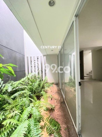 Ready to Use! Luxury House LT 105m2 Desain Modern di Sektor 9-Bintaro Ready to Use! Luxury House LT 105m2 Desain Modern di Sektor 9-Bintaro