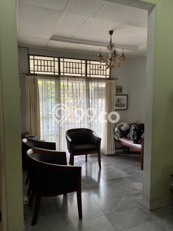 Dijual Rumah Mewah Elegan Dengan View Eksklusif di Bintaro, Tangerang Selatan Dijual Rumah Mewah Elegan Dengan View Eksklusif di Bintaro, Tangerang Selatan