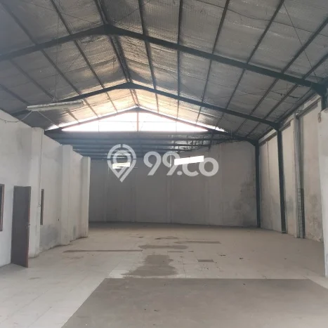 Gudang untuk Disewa di Pusat Bandung Luas Bangunan 500m2 Gudang untuk Disewa di Pusat Bandung Luas Bangunan 500m2