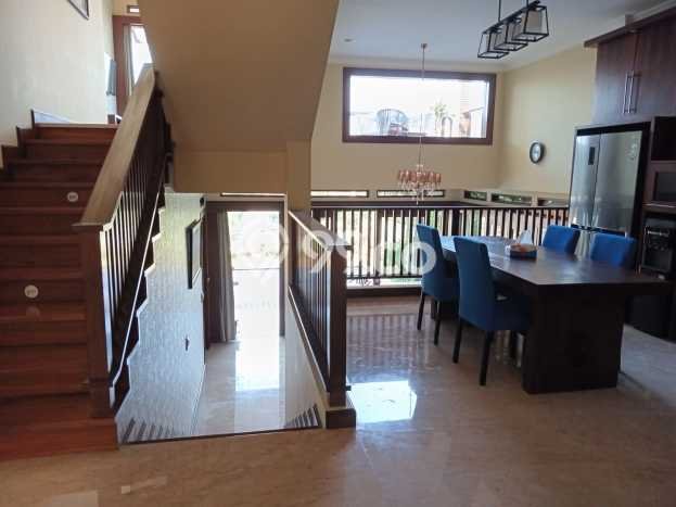 Rumah Elit Modern Siap Huni di Ciumbuleuit Bandung Rumah Elit Modern Siap Huni di Ciumbuleuit Bandung