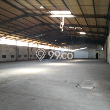 Disewakan Gudang komersial di Dayeuhkolot luas bangunan 2000m2 Disewakan Gudang komersial di Dayeuhkolot luas bangunan 2000m2