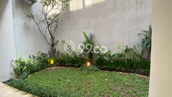 Rumah Luxury Modern Tanpa Renovasi di Kemang Jakarta Selatan Rumah Luxury Modern Tanpa Renovasi di Kemang Jakarta Selatan