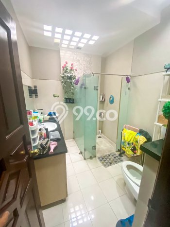 For Sale! Luxury House LT 722m2 Desain Modern di Cipete For Sale! Luxury House LT 722m2 Desain Modern di Cipete