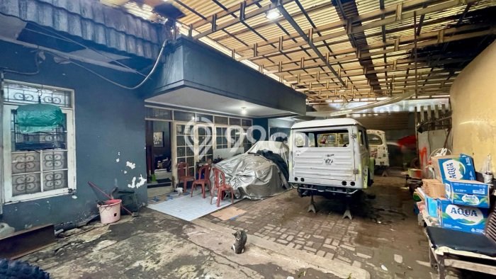 Hunian Mewah Siap Huni LT 381m2 di Kebayoran Baru, Jakarta Selatan Hunian Mewah Siap Huni LT 381m2 di Kebayoran Baru, Jakarta Selatan