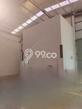 FOR SALE! Gudang di Makassar Makassar, LT 864m2, LB 648m2 FOR SALE! Gudang di Makassar Makassar, LT 864m2, LB 648m2