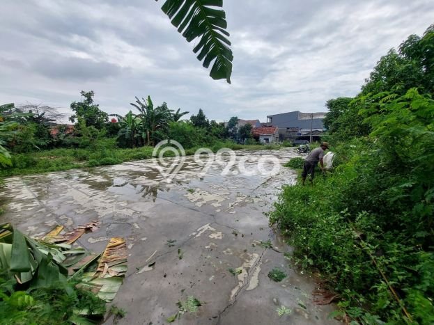 Tanah Dijual Lokasi Cipondoh, Tangerang dengan Luas Tanah 1332m2 dan Status SHM Tanah Dijual Lokasi Cipondoh, Tangerang dengan Luas Tanah 1332m2 dan Status SHM