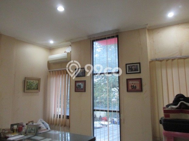 Area Ramai! Ruko Dijual di Bogor Utara untuk Bisnis Luas Bangunan 74m2 Area Ramai! Ruko Dijual di Bogor Utara untuk Bisnis Luas Bangunan 74m2