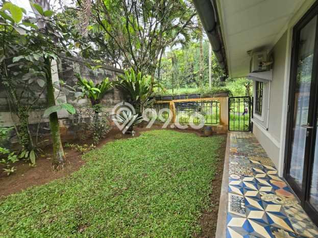 Dijual Rumah Mewah Elegan Dengan View Eksklusif di Sentul, Bogor Dijual Rumah Mewah Elegan Dengan View Eksklusif di Sentul, Bogor