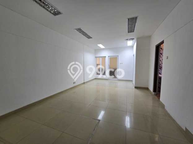 For Sale! Premium House LT 874m2 Desain Elegan di Babakan For Sale! Premium House LT 874m2 Desain Elegan di Babakan
