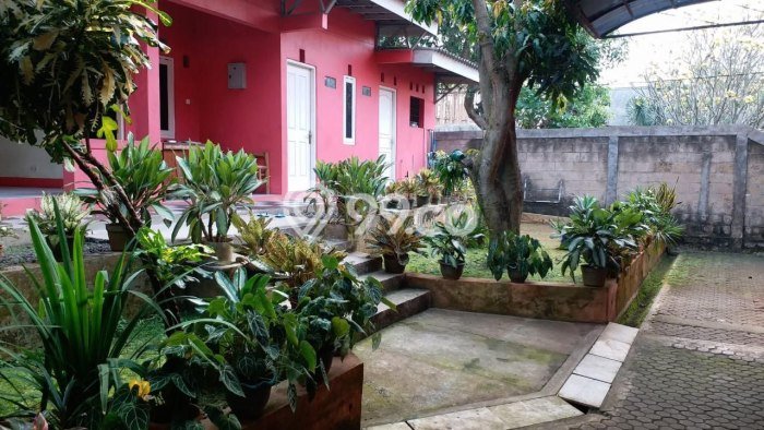 Hunian Eksklusif Siap Huni LT 2080m2 di Beji, Depok Hunian Eksklusif Siap Huni LT 2080m2 di Beji, Depok