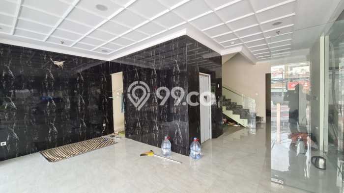 Kantor Dijual di Prime Area Jakarta Selatan Luas 2700m2 Kantor Dijual di Prime Area Jakarta Selatan Luas 2700m2