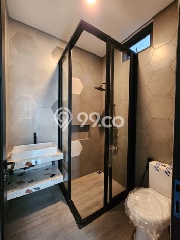 Hunian Mewah LB 430m2 Siap Pakai Desain Elegan di Ampera, Jakarta Selatan Hunian Mewah LB 430m2 Siap Pakai Desain Elegan di Ampera, Jakarta Selatan