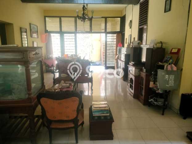 Rumah Elit Modern Siap Huni di Kramat Jakarta Pusat Rumah Elit Modern Siap Huni di Kramat Jakarta Pusat