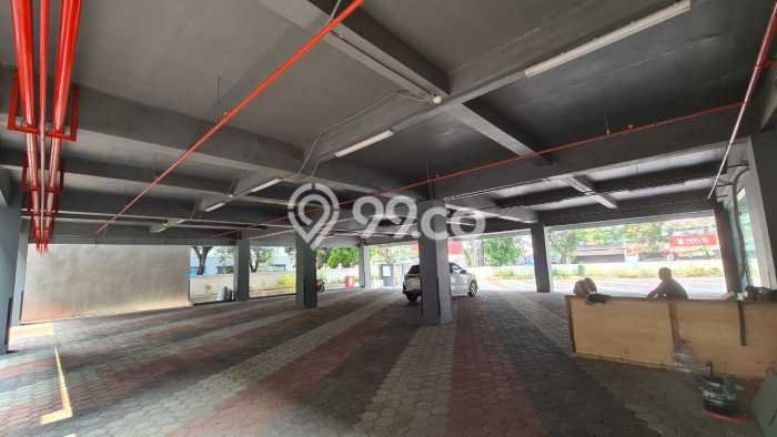 Kantor Dijual di Prime Area Jakarta Selatan Luas 2700m2 Kantor Dijual di Prime Area Jakarta Selatan Luas 2700m2