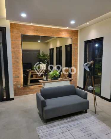 Hunian Mewah LB 370m2 Siap Huni Desain Elegan di Pondok Indah, Jakarta Selatan Hunian Mewah LB 370m2 Siap Huni Desain Elegan di Pondok Indah, Jakarta Selatan